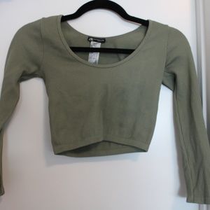 OLIVE CROP TOP